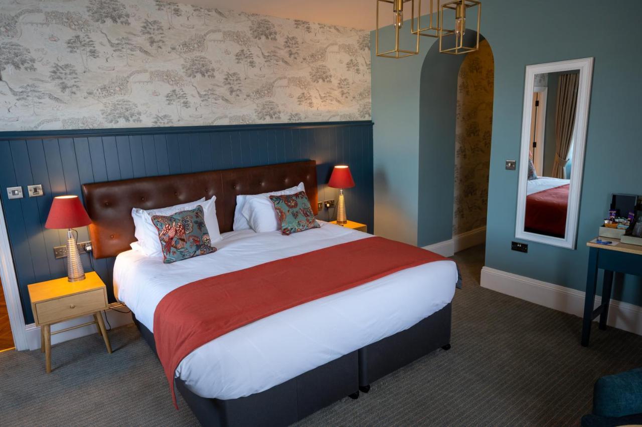 Victoria Hotel By Chef & Brewer Collection Menai Bridge Exterior photo